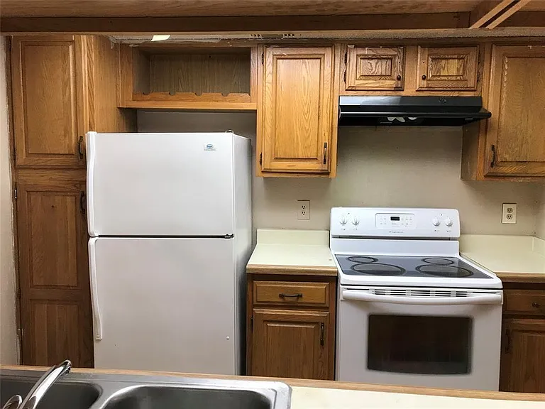 2826 S Bartell Dr #35 — Photo 5