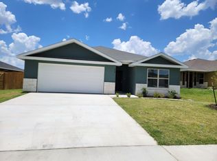 818 Freedom Cir, Nolanville, TX 76559
