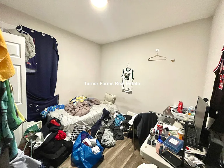 45 Crescent Ave #1R — Photo 26