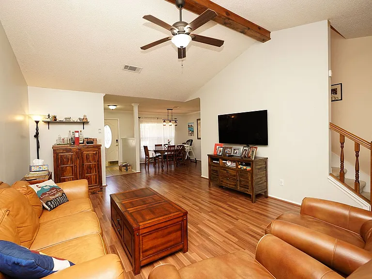 4496 Parkwood Ln W — Photo 10