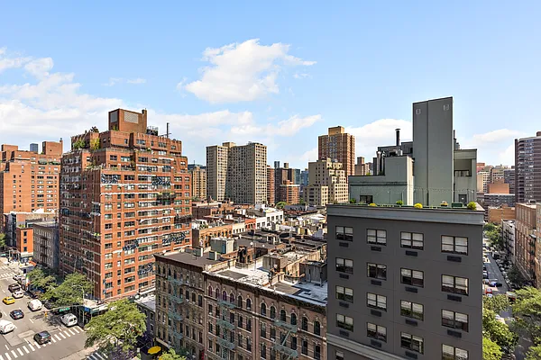 Sold by Compass | media 7