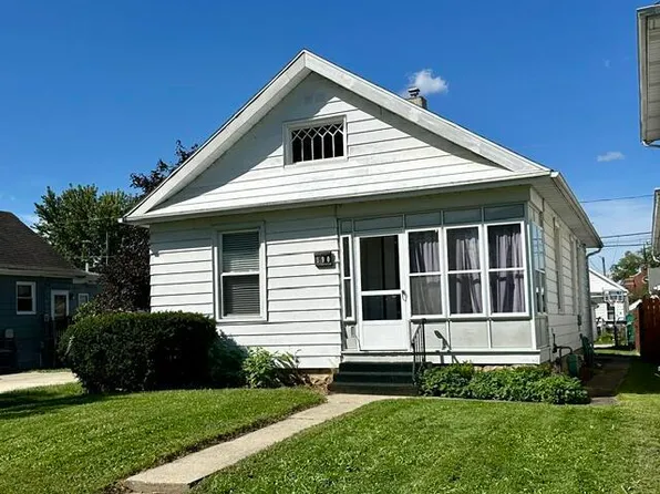190 Elm St, Rossford, OH 43460
