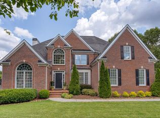 1670 Broadwell Oaks Dr, Alpharetta, GA 30004