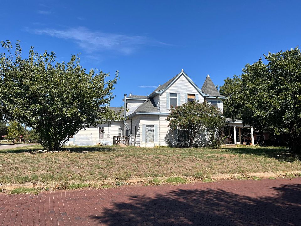 1st image of 510 Avenue D NW