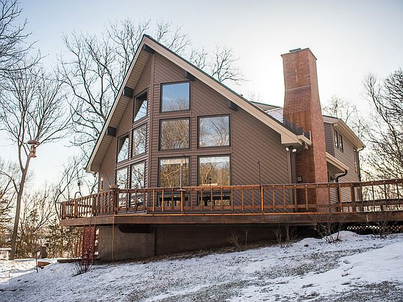 4th image of 51895 Burr Oak Cir