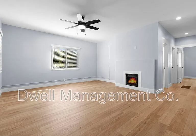 8073 Lemon Ave — Photo 4