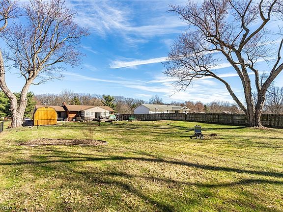 4th image of 1670 Berna Rd