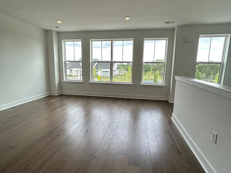 310 Cora Bergen Blvd — Photo 38