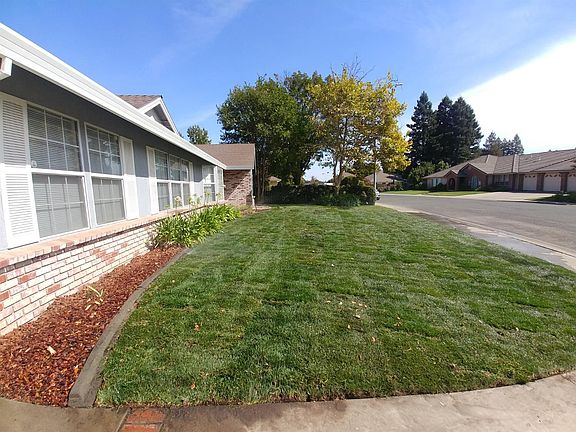 3rd image of 3219 Sierra Vista Dr