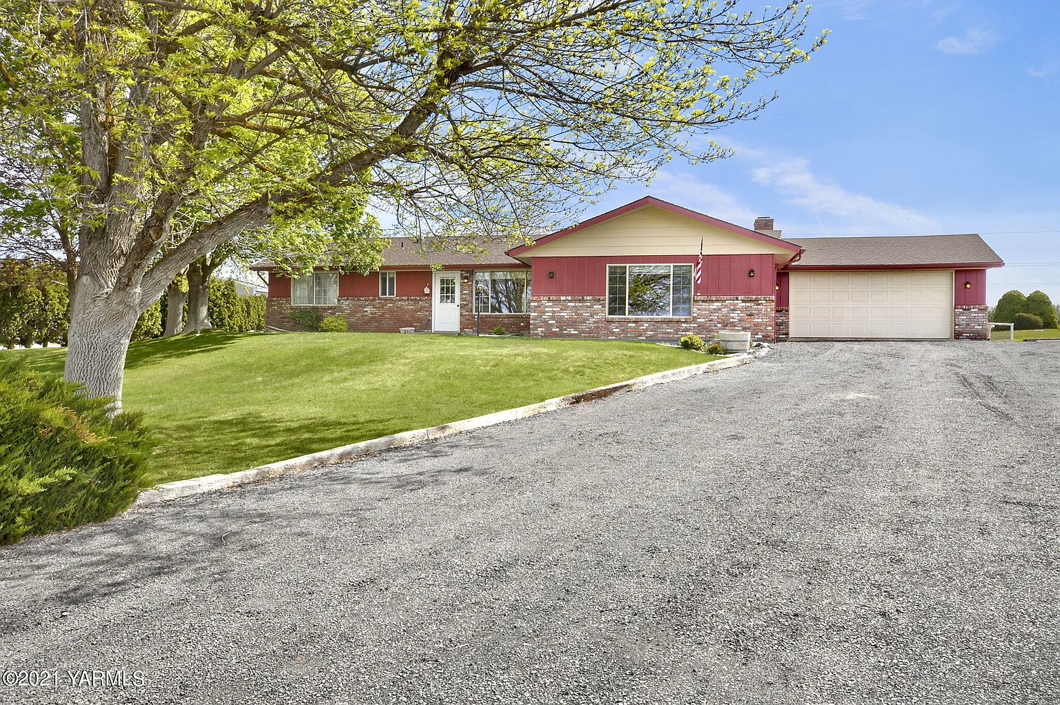 101 Leininger Dr photo 1