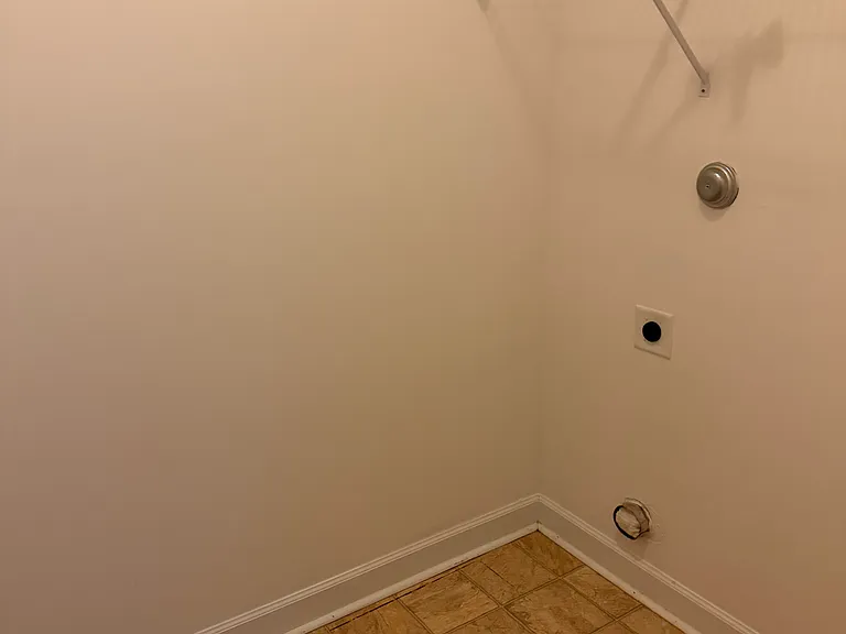 128 Bayside Dr — Photo 22