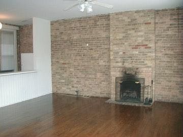5th image of 2209 N Bissell St APT 1