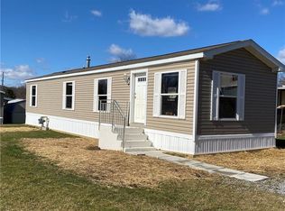 422 Magnolia St, Rochester, PA 15074