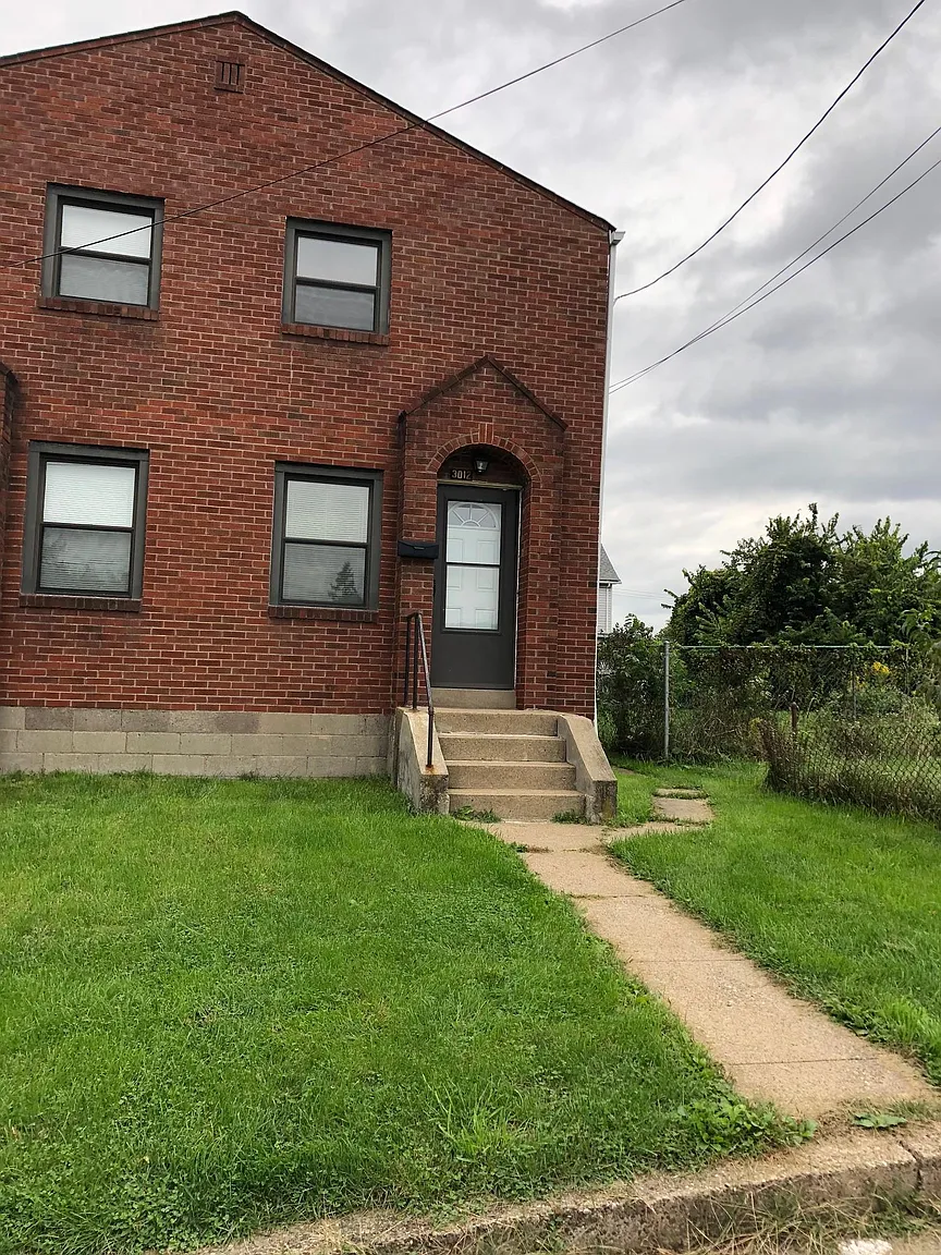 3012 Circle Way #3014 photo 1