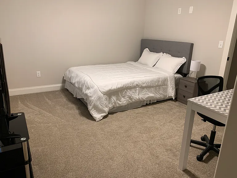 425 Live Oak Dr — Photo 20