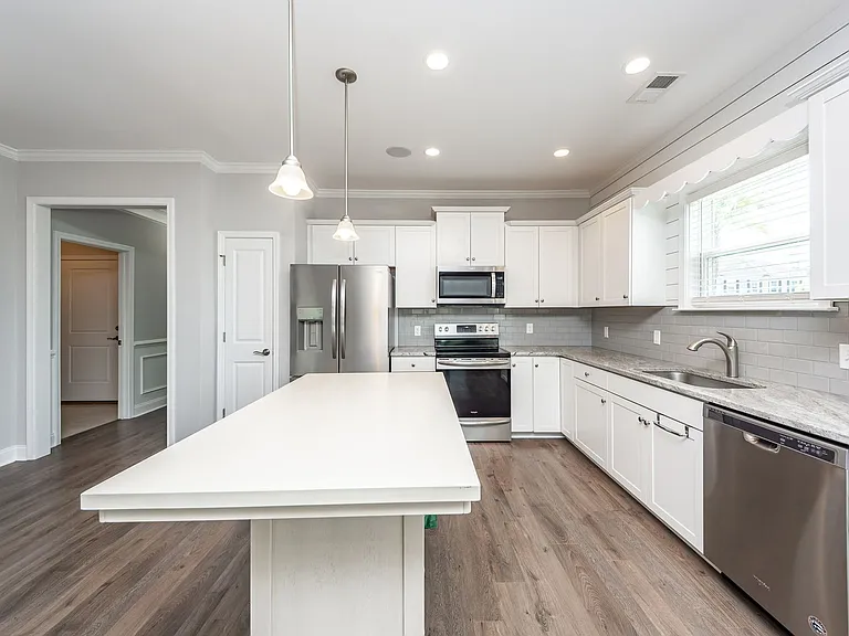 177 Hayworth Rd — Photo 14