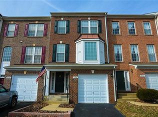 6004 Saint Hubert Ln, Centreville, VA 20121