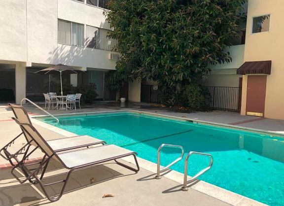 5th image of 11139 Acama St