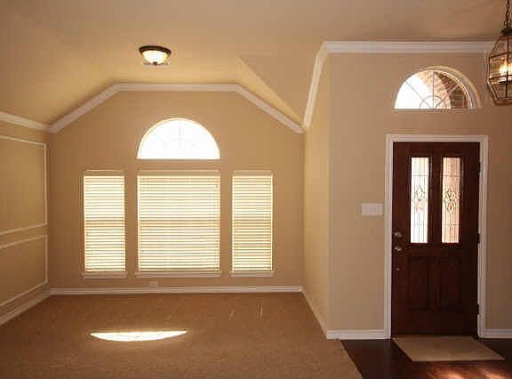 5th image of 1207 Glencoe Dr