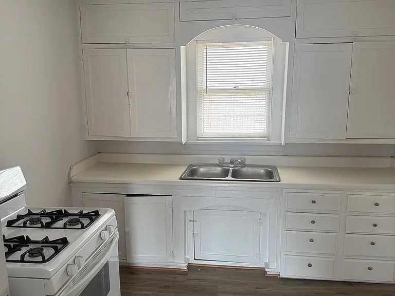 314 S Kentucky St #A — Photo 5