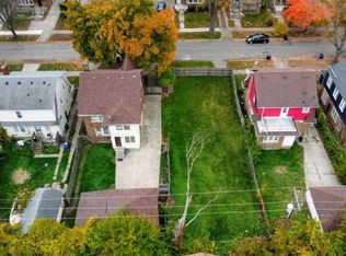 3492 E Devonshire Rd, Detroit, MI 48224