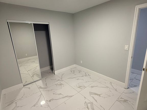 4th image of 4411 Palm Ave