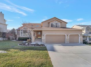 6958 S Hollow Mill Dr, Cottonwood Heights, UT 84121
