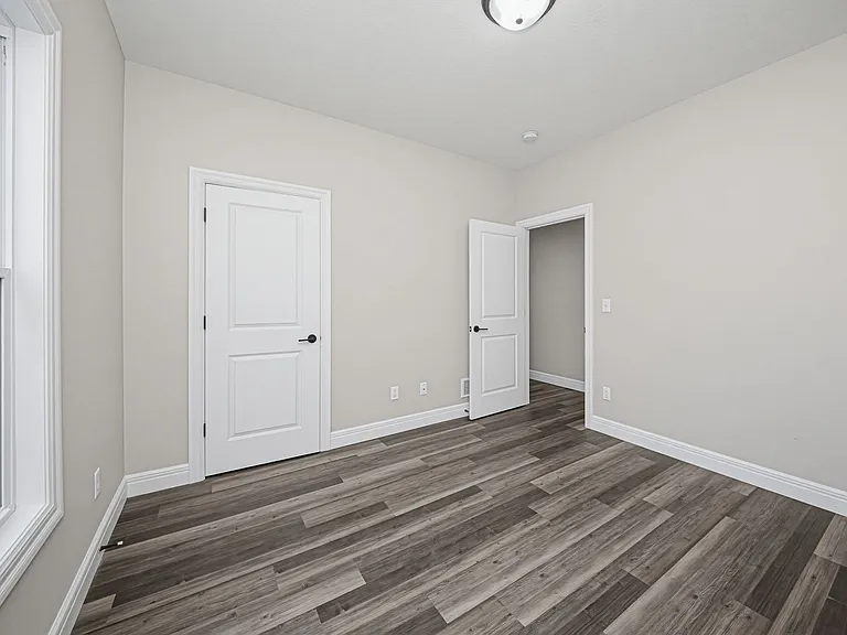 1704 Kenneth Dr — Photo 15