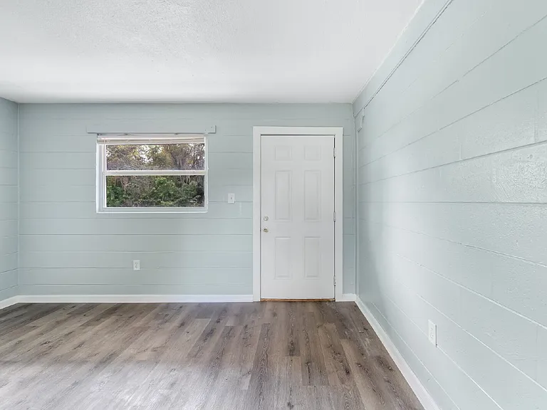 1404 S Deleon Ave #1 — Photo 7