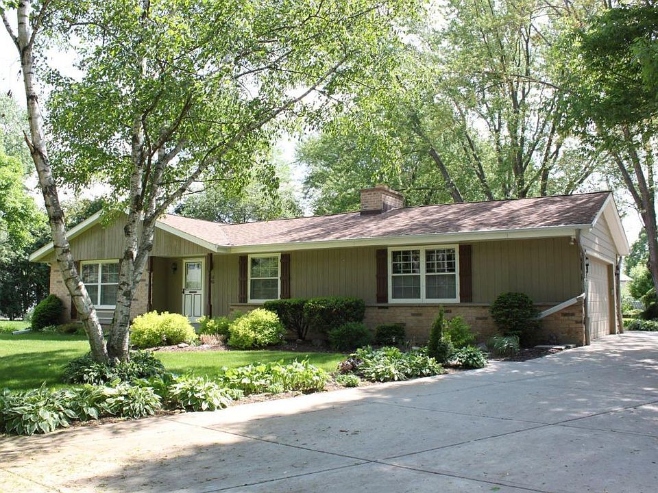 1st image of W68N961 Cambridge Ct