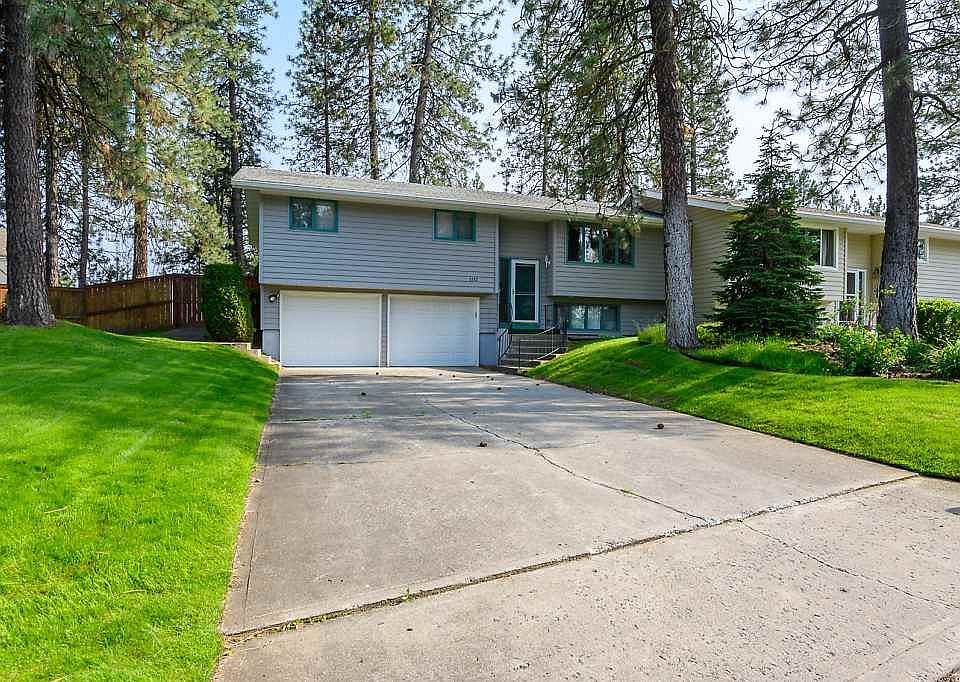 1st image of 1112 E Bedivere Dr #1112