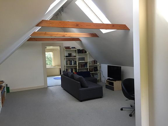 upstairs bonus
