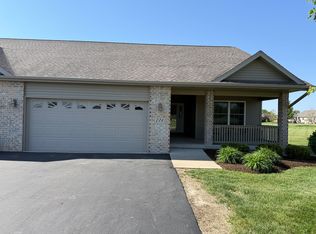 721 Yingling Dr, Dixon, IL 61021