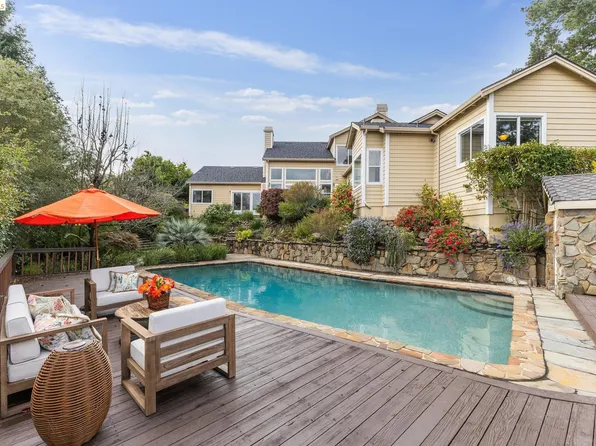 78 Scenic Dr, Orinda, CA 94563
