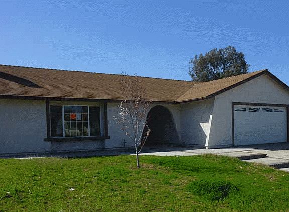 2nd image of 24579 Brodiaea Ave