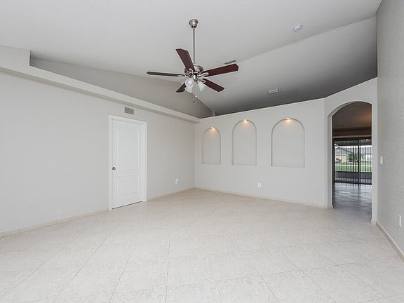 4th image of 850 Blanc Ct