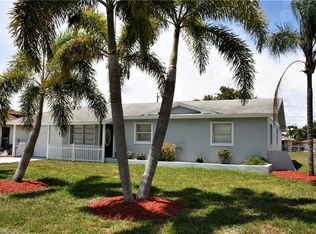 1129 SE 35th Ter, Cape Coral, FL 33904