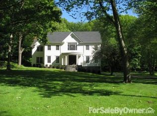 22 Chappaqua Mountain Rd, Chappaqua, NY 10514