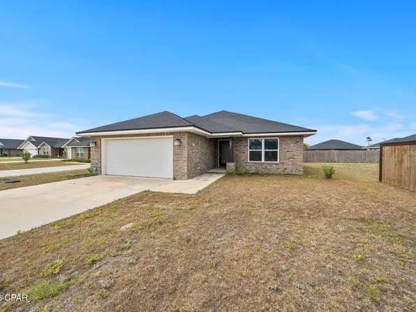 3855 Heartwood St, Panama City, FL 32404