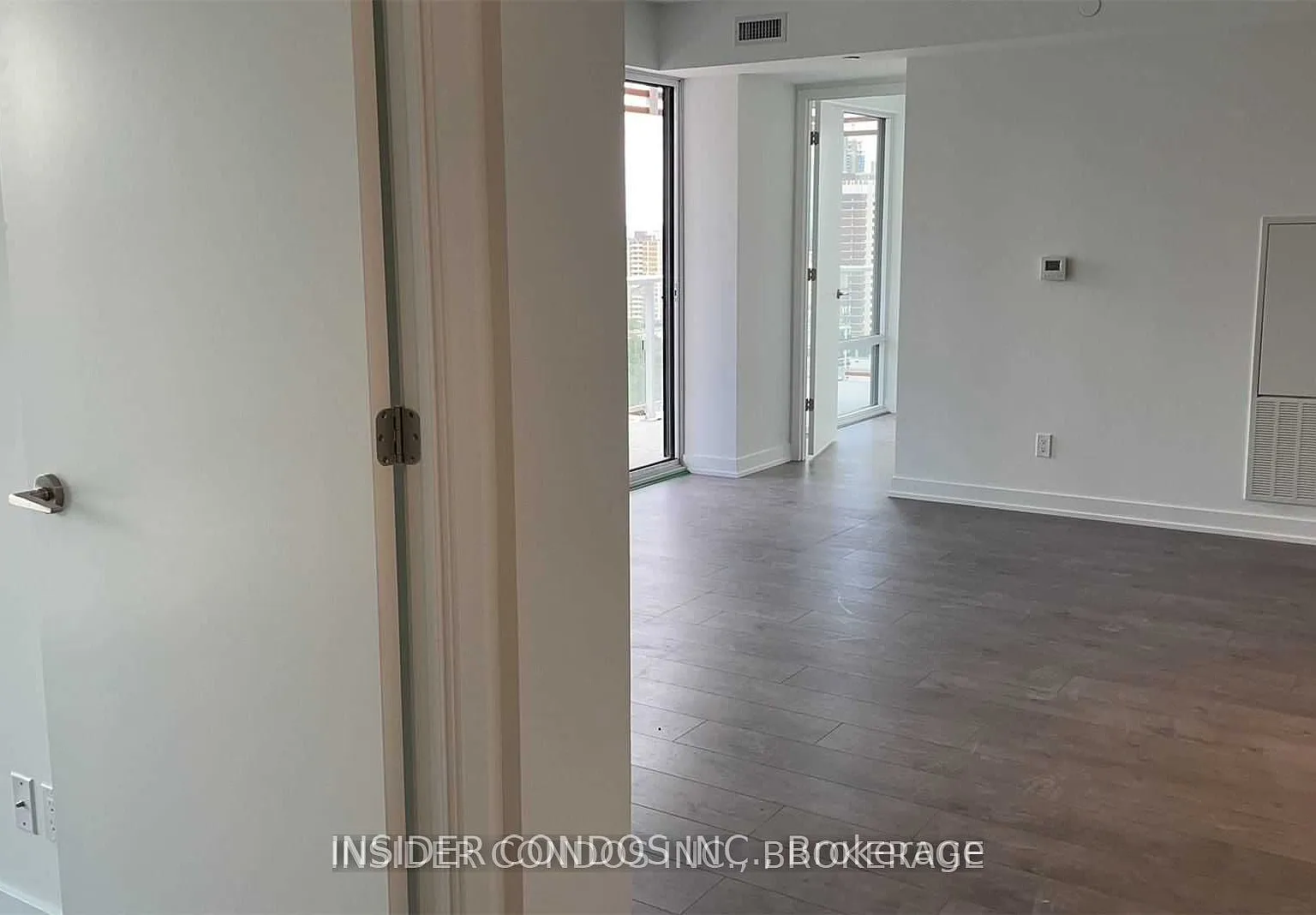 3 bed, $4,500 — Photo 4