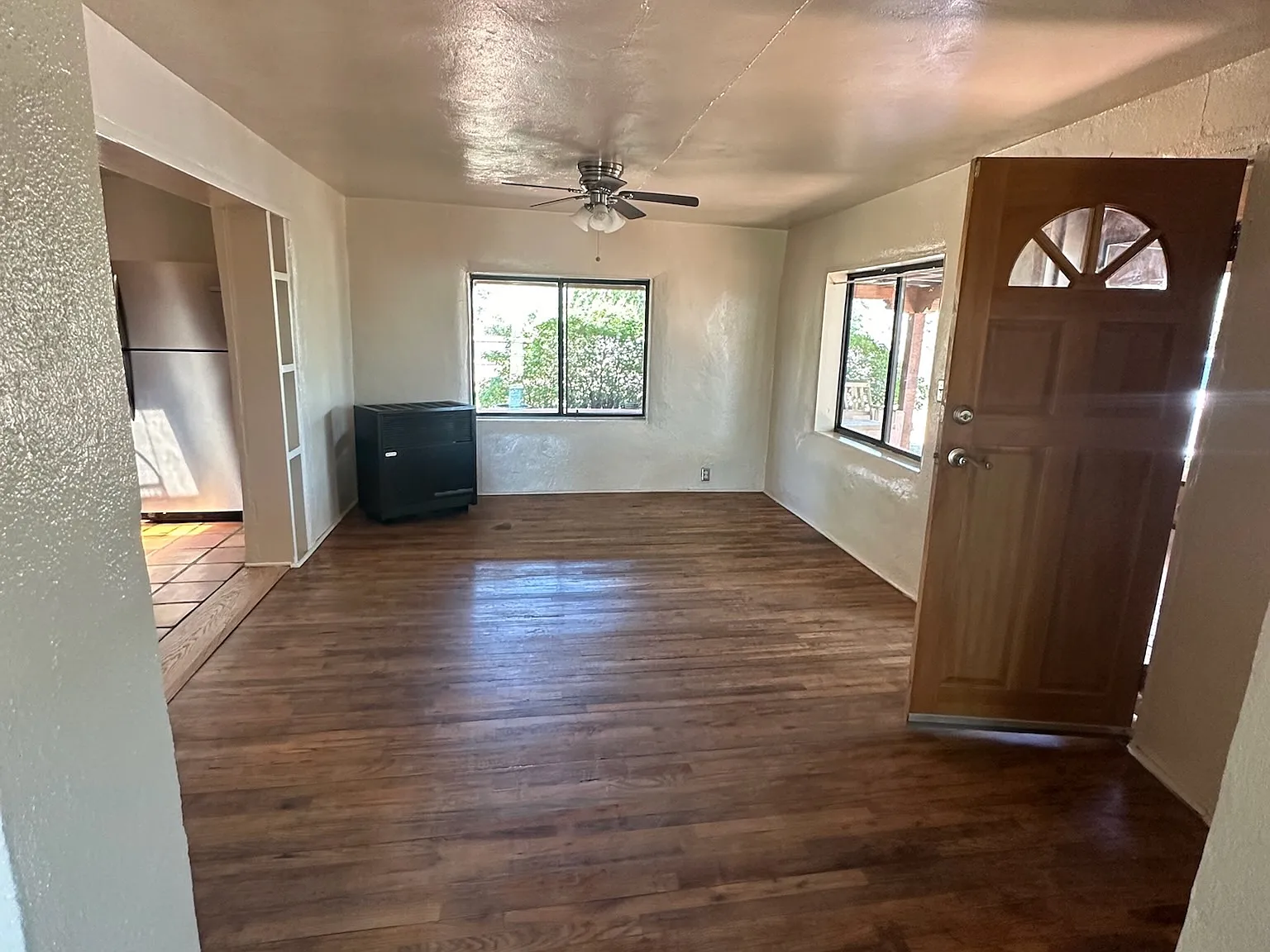 3 bed, 1802 sqft, $3,100 — Photo 4