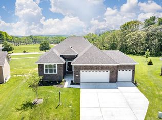 3520 Catalpa View Way, Bellbrook, OH 45305