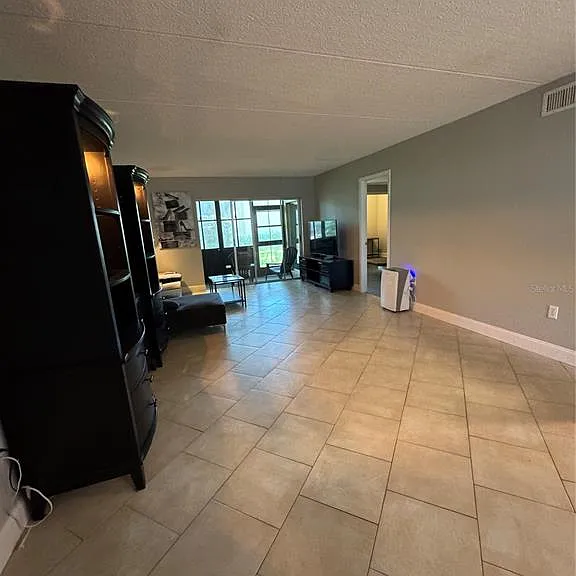 109 Pine Ct — Photo 10