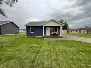 104 N Black River Rd, Croswell, MI 48422