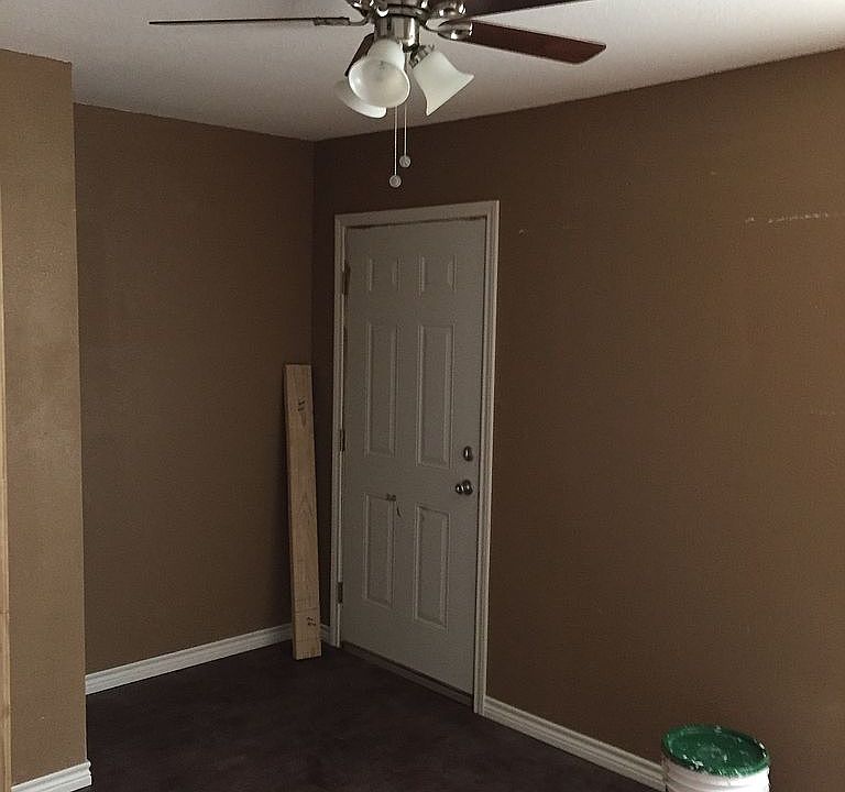 1st image of 818 Price Ave