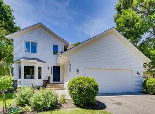 9125 Ashley Ter, Minneapolis, MN 55443