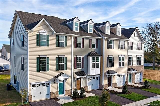 1st image of 118 McCormick Pl #4D