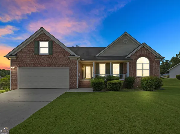 3999 Moore Creek Dr, Conley, GA 30288