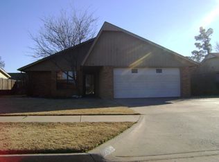 7130 NW Birch Pl, Lawton, OK 73505