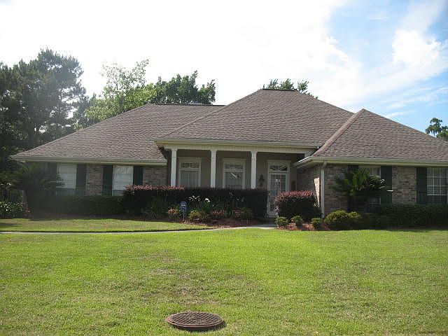 1st image of 9 W Woodlawn Dr